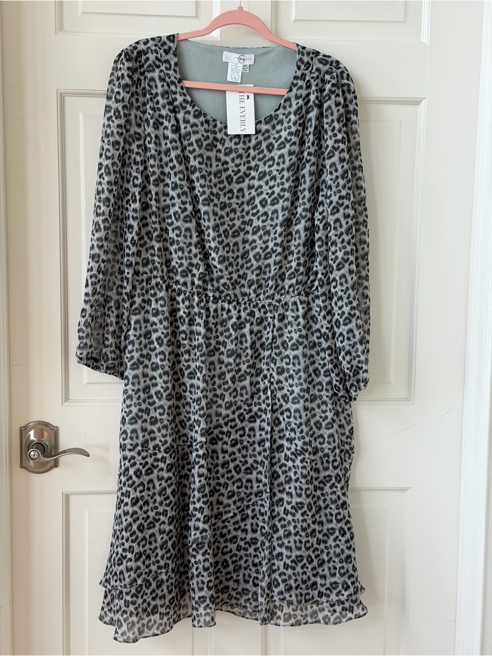 Everly Gray Leopard Print Long Sleeve Dress
